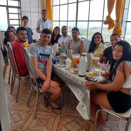 豪斯派达利亚皮拉迷达波多索尔酒店 São Tomé das Letras 外观 照片