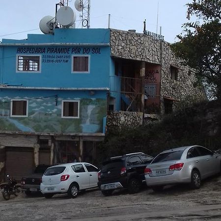 豪斯派达利亚皮拉迷达波多索尔酒店 São Tomé das Letras 外观 照片