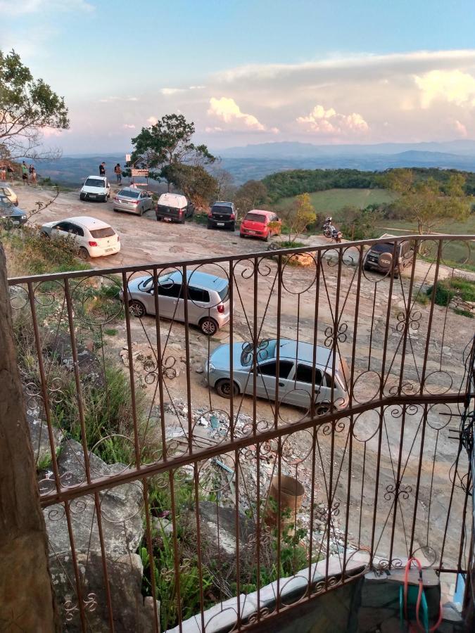 豪斯派达利亚皮拉迷达波多索尔酒店 São Tomé das Letras 外观 照片