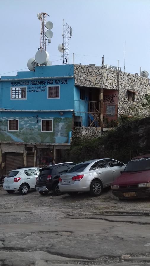 豪斯派达利亚皮拉迷达波多索尔酒店 São Tomé das Letras 外观 照片